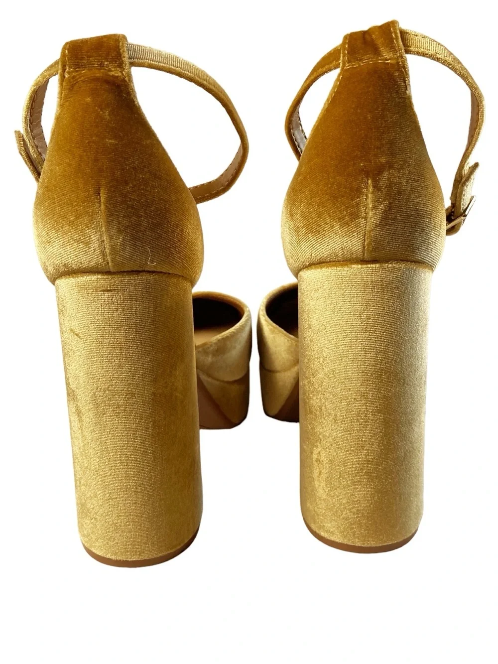 Gianni Bini Runway Gold Velvet Platform Ankle Strap Heels Size 8.5 NWOB